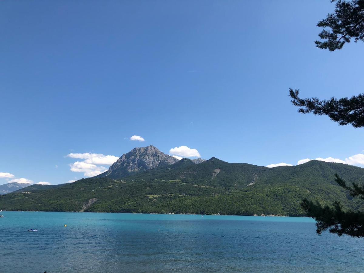 Embrun - Appartement 4/6 personnes avec extérieurs Exterior foto