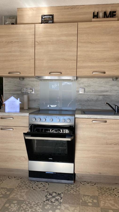 Embrun - Appartement 4/6 personnes avec extérieurs Exterior foto